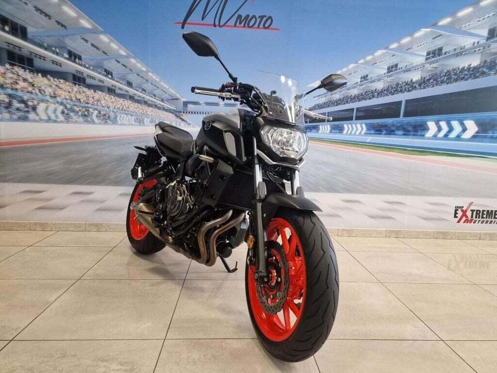 Yamaha MT-07 (2018 - 20) (2)