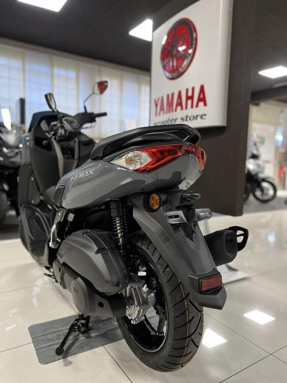 Yamaha N-Max 125 (2021 - 24) (4)