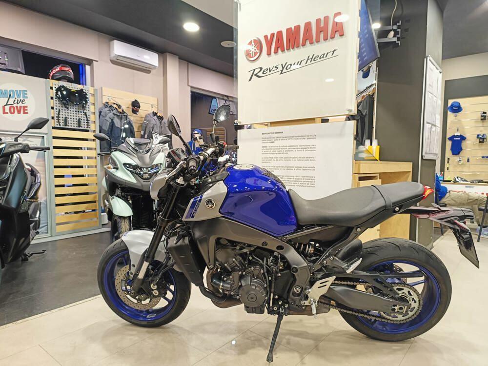 Yamaha MT-09 SP (2021 - 23) (3)