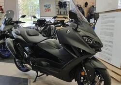 Yamaha T-Max 560 (2022 - 24) usata