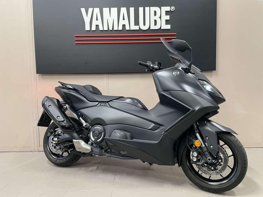 Yamaha T-Max 560 (2022 - 24)