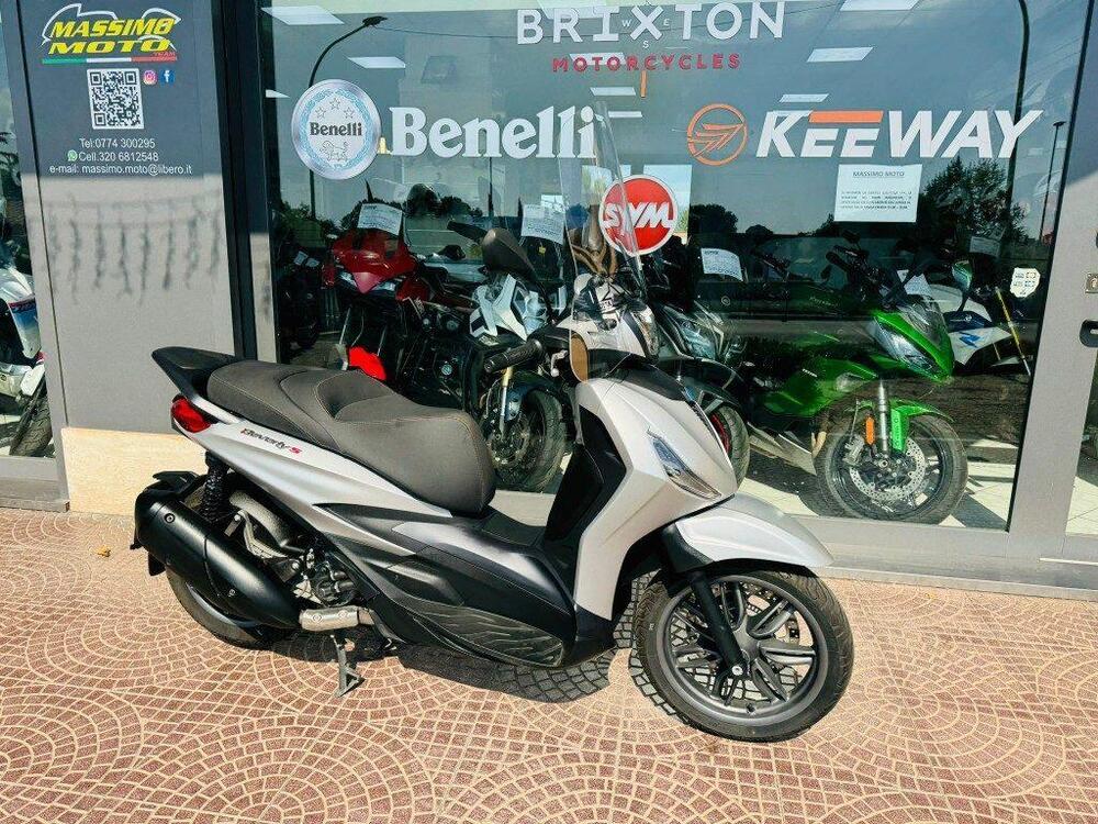 Piaggio Beverly 300 Hpe (2021) (4)