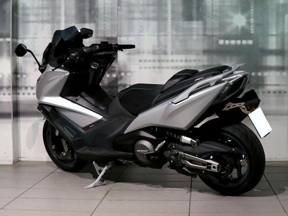 Kymco AK 550 (2017 - 19) (2)