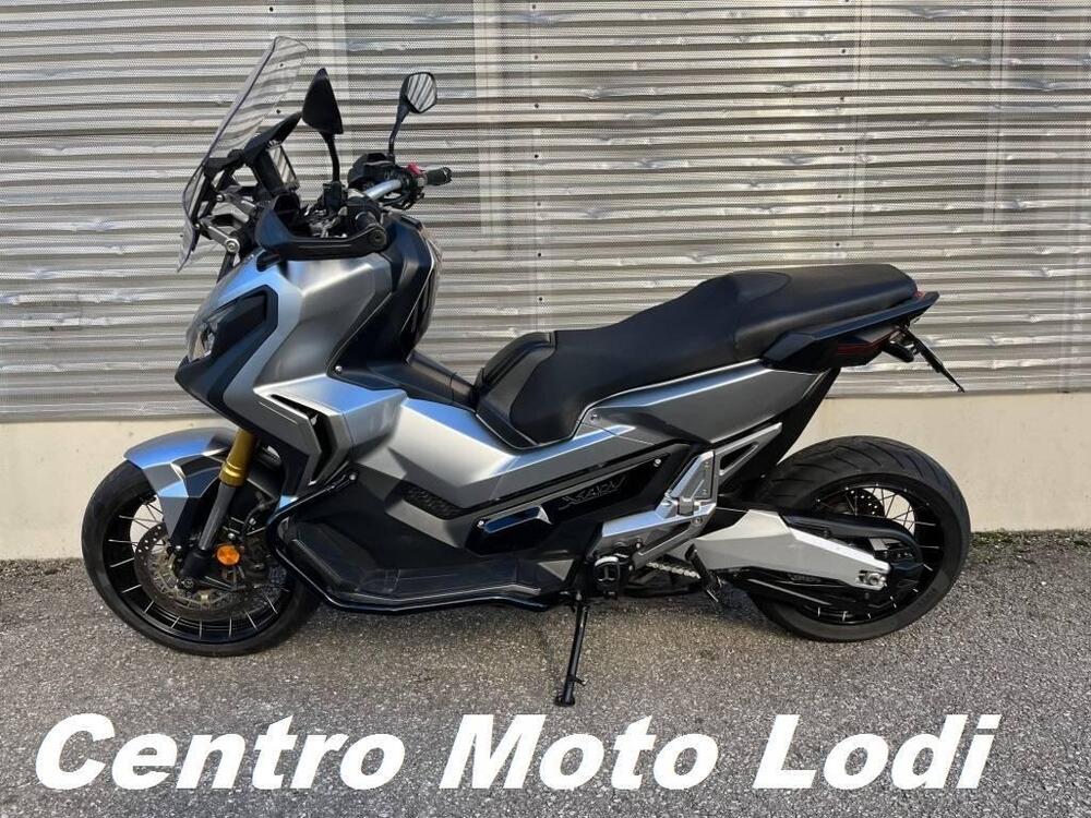 Honda X-ADV 750 (2017) (3)