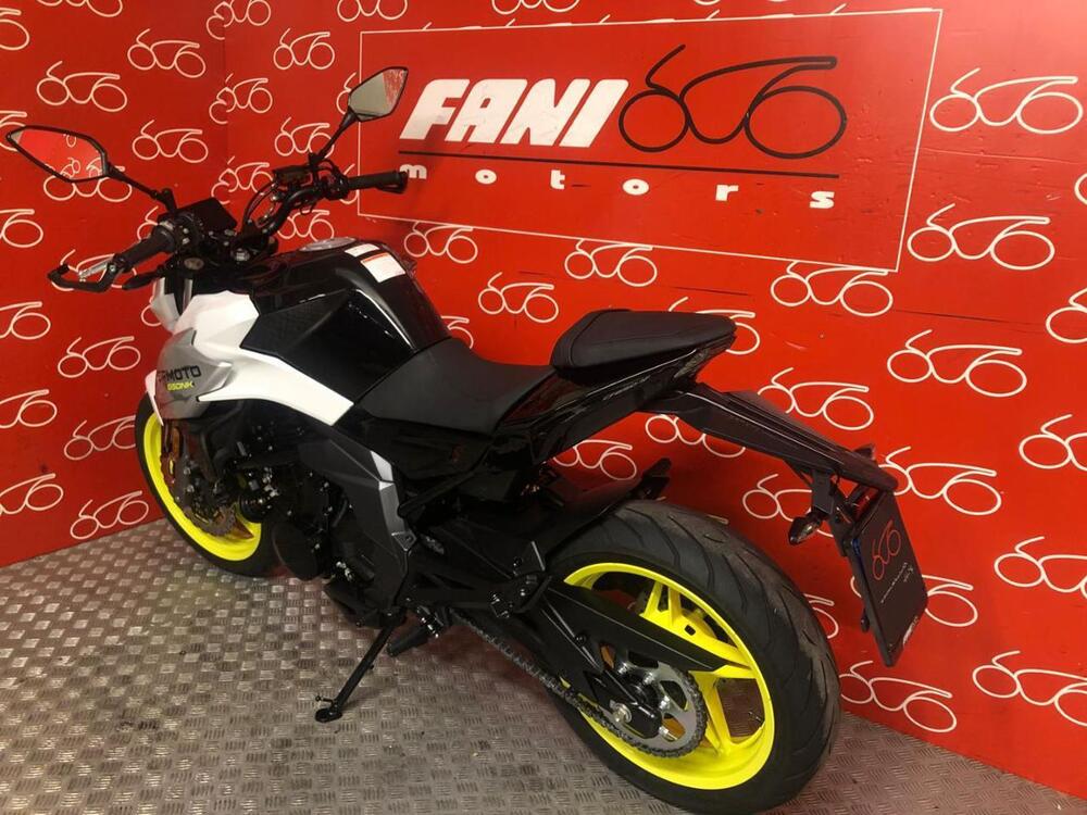 CFMOTO 650NK (2021 - 24) (4)