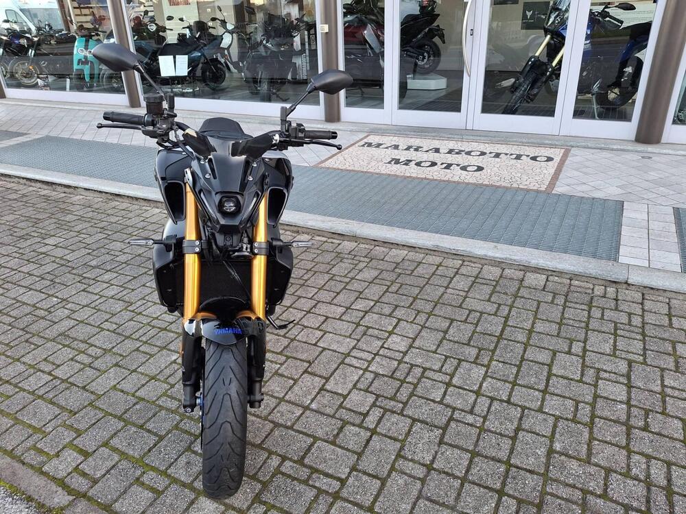 Yamaha MT-09 (2021 - 23) (2)