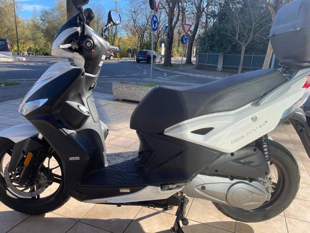 Kymco Agility 125 R16 + (2017 - 20) (2)