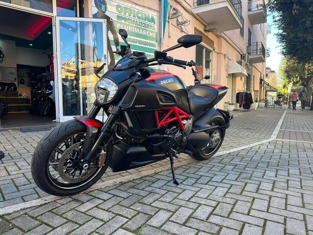 Ducati Diavel 1200 Carbon (2014 - 16) (4)