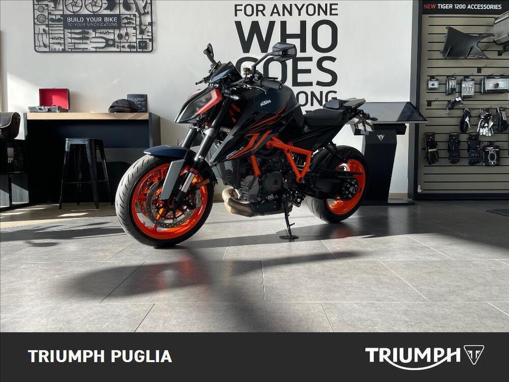 KTM 1290 Super Duke R (2022 - 23) (2)