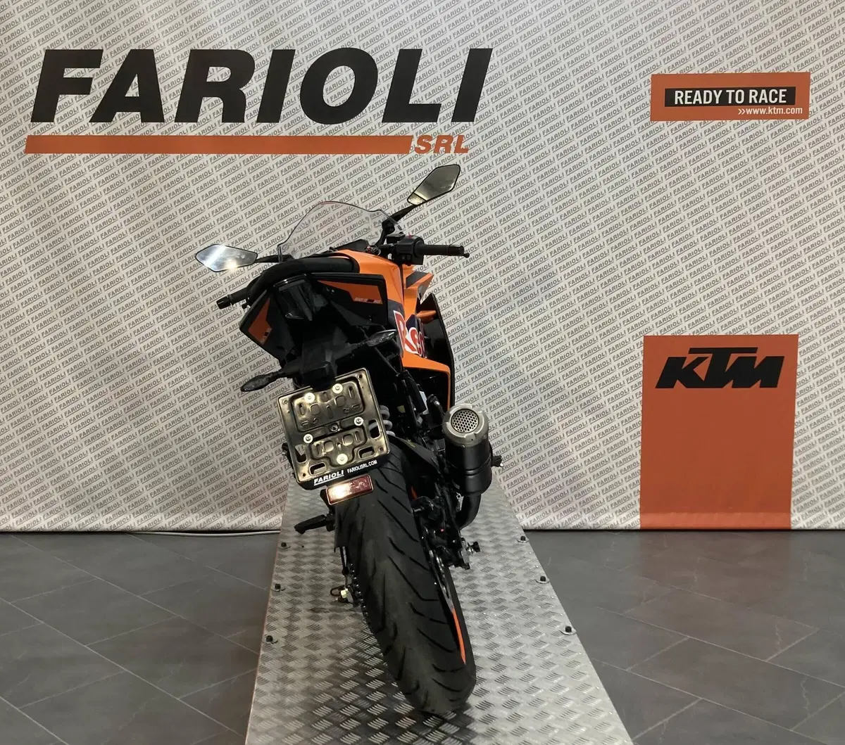 KTM RC 390 (2022 - 26) (3)