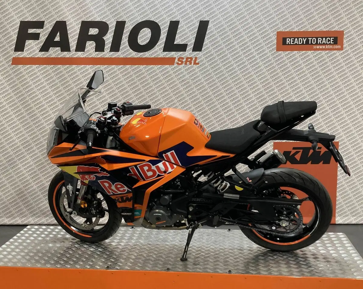 KTM RC 390 (2022 - 26) (5)