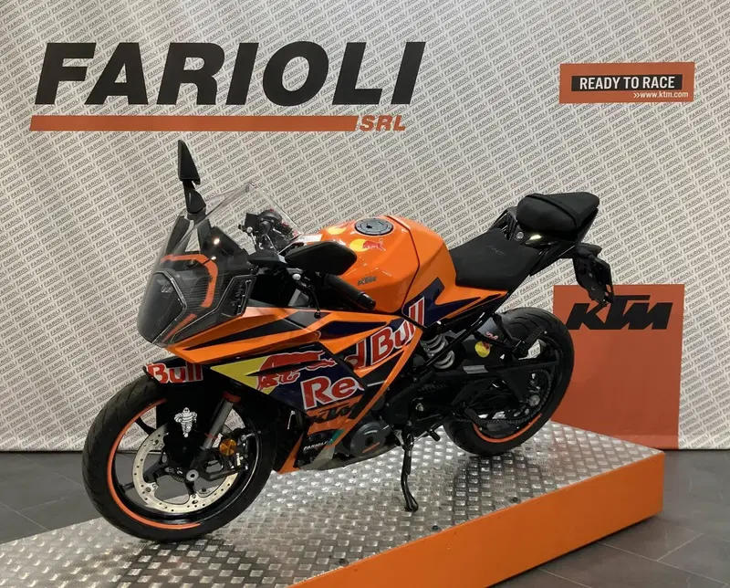 KTM RC 390 (2022 - 26) (6)