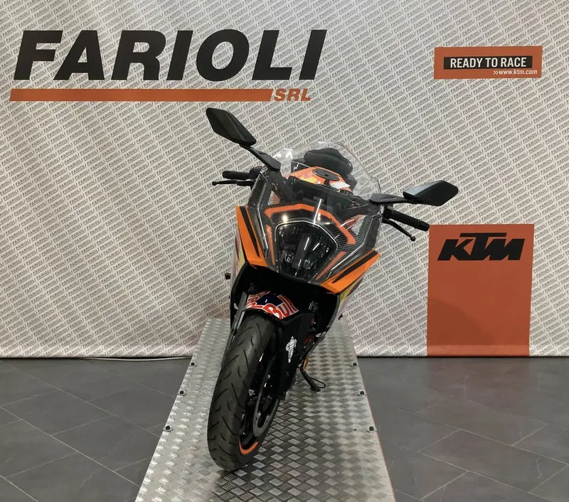 KTM RC 390 (2022 - 26) (7)