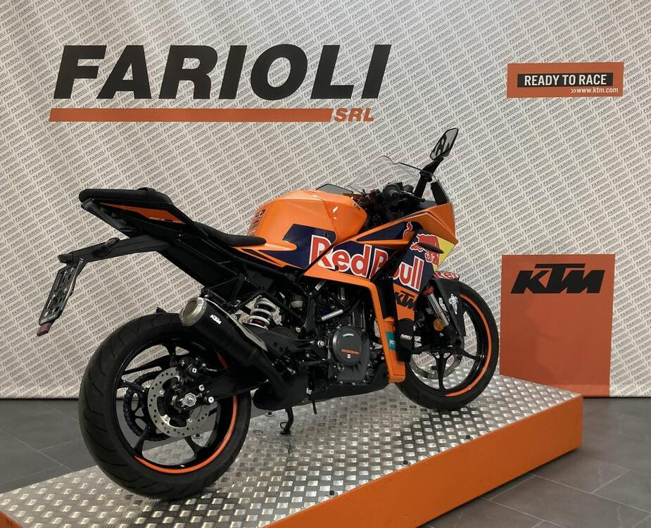 KTM RC 390 (2022 - 24) (2)