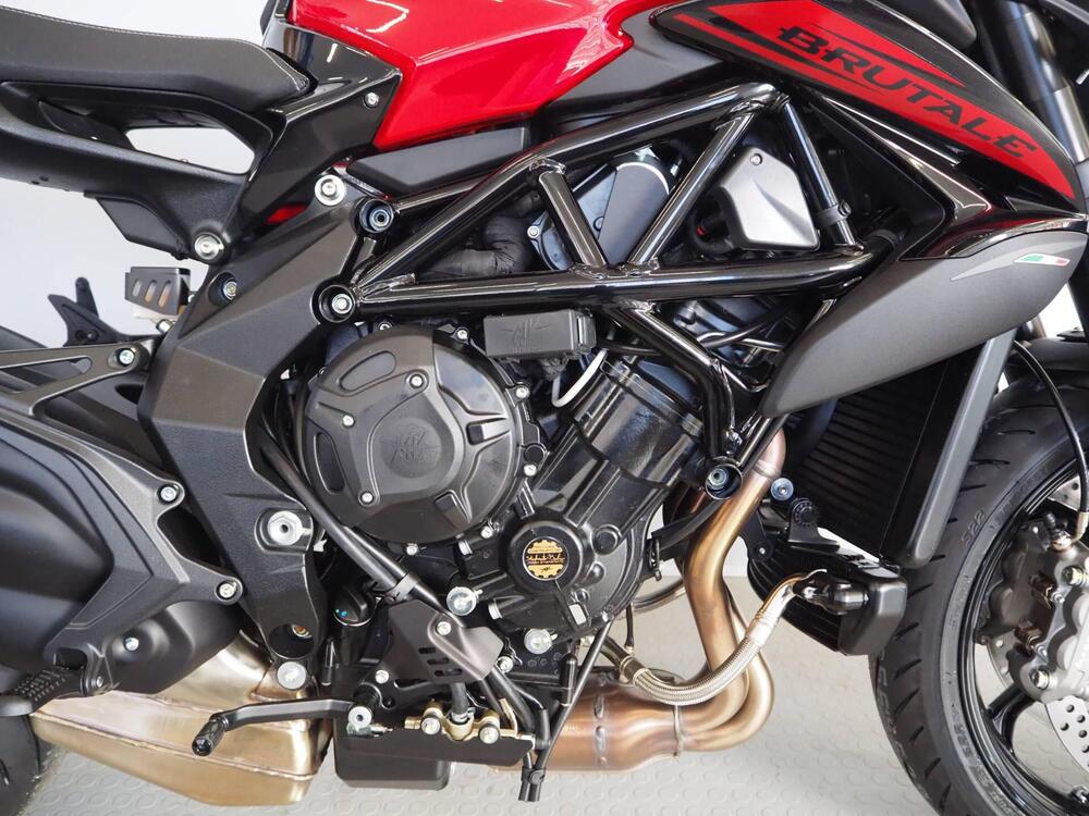 MV Agusta Brutale 800 R (2023 - 24) (2)