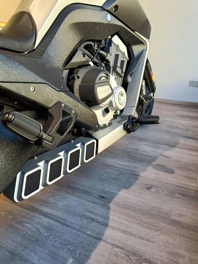 Benda Motorcycles LFC 700 (2024 - 26) (3)