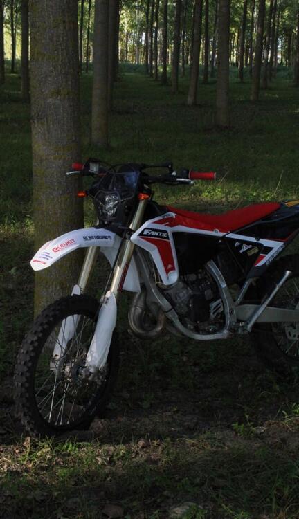 Fantic Motor XE 125 Enduro (2022) (4)