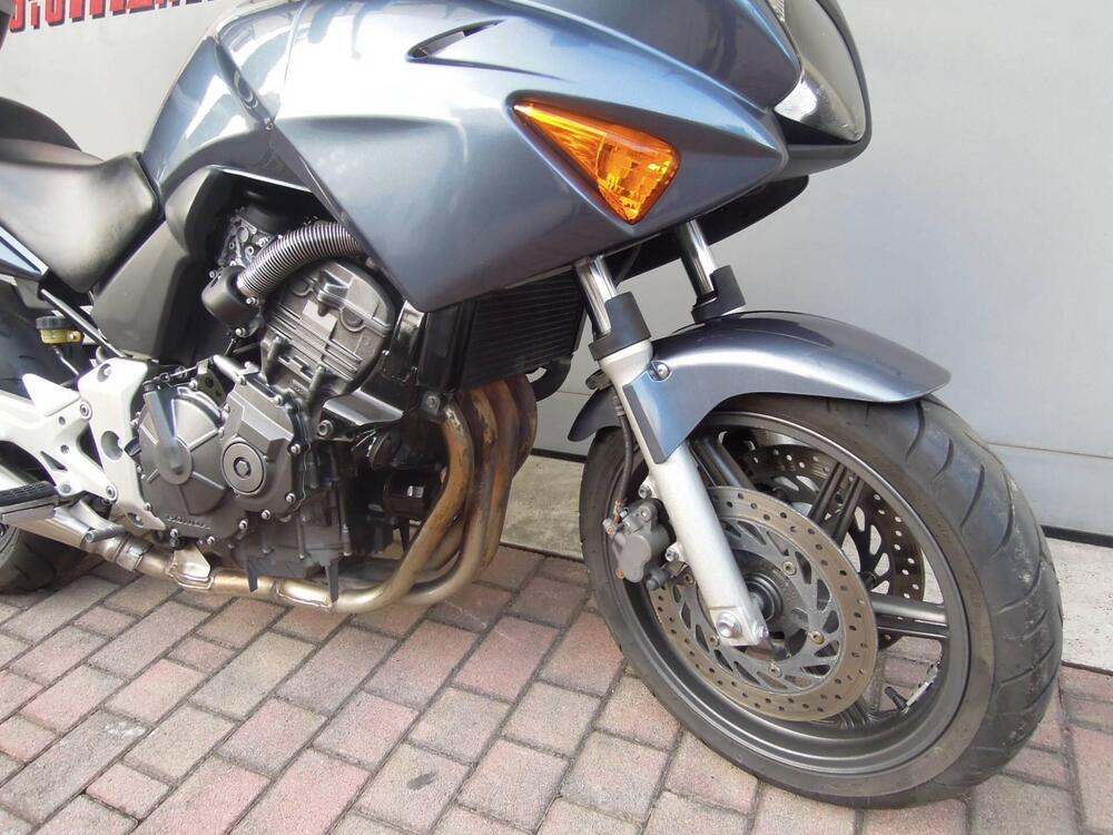 Honda CBF 600 (2004 - 06) (4)