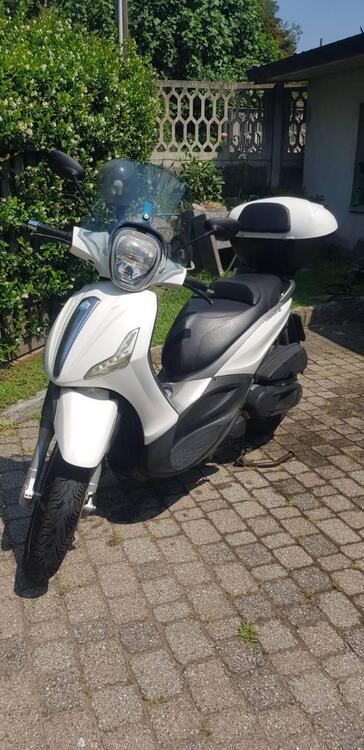 Piaggio Beverly 350 SportTouring ie ABS (2011 - 17)