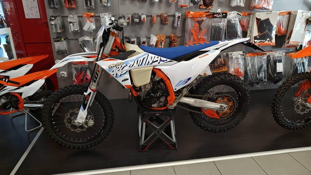 KTM EXC 250 F (2024) (3)