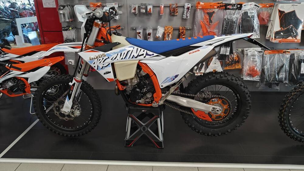 KTM EXC 250 F (2024) (4)