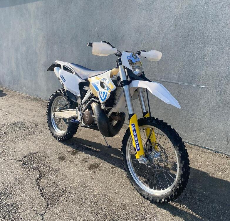 Husqvarna TE 300 (2014) (3)