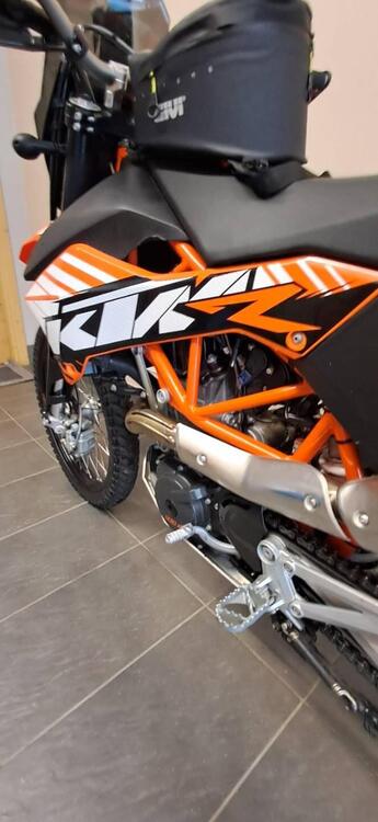 KTM 690 Enduro R (2012 - 17) (3)