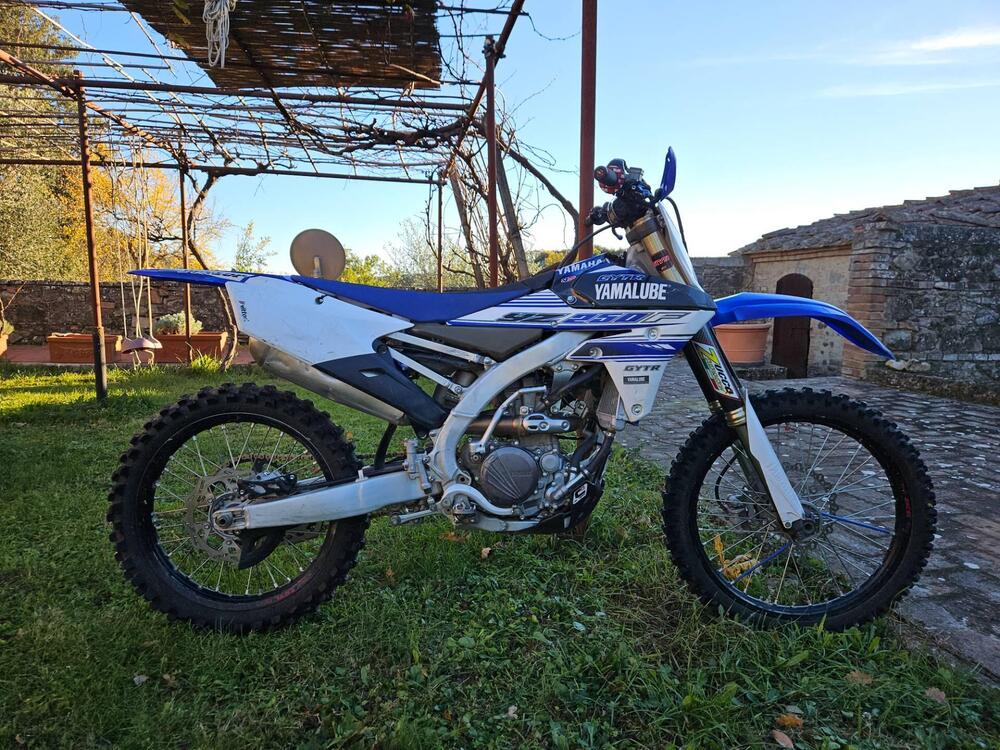 Yamaha YZ 250 F (2016) (2)