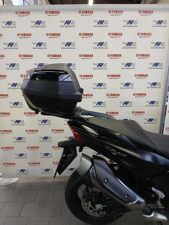 Yamaha T-Max 530 DX (2017 - 19) (4)