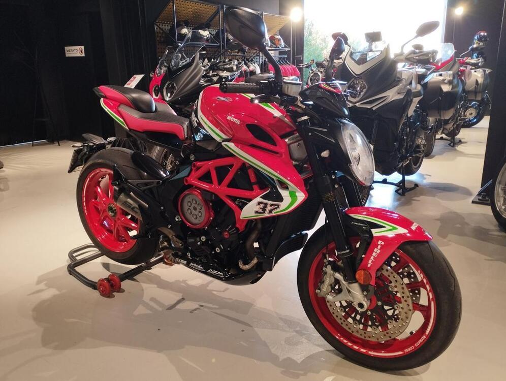 MV Agusta Brutale 800 RC (2019) (2)