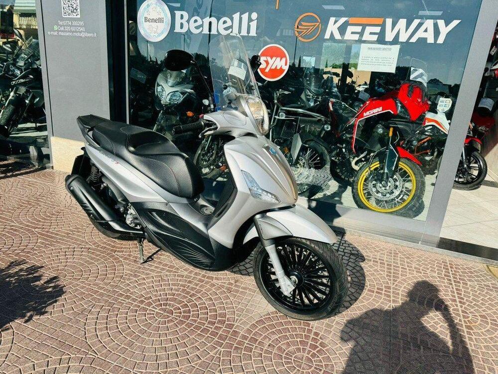 Piaggio Beverly 300 i.e. ABS-ASR (2016 - 20) (5)