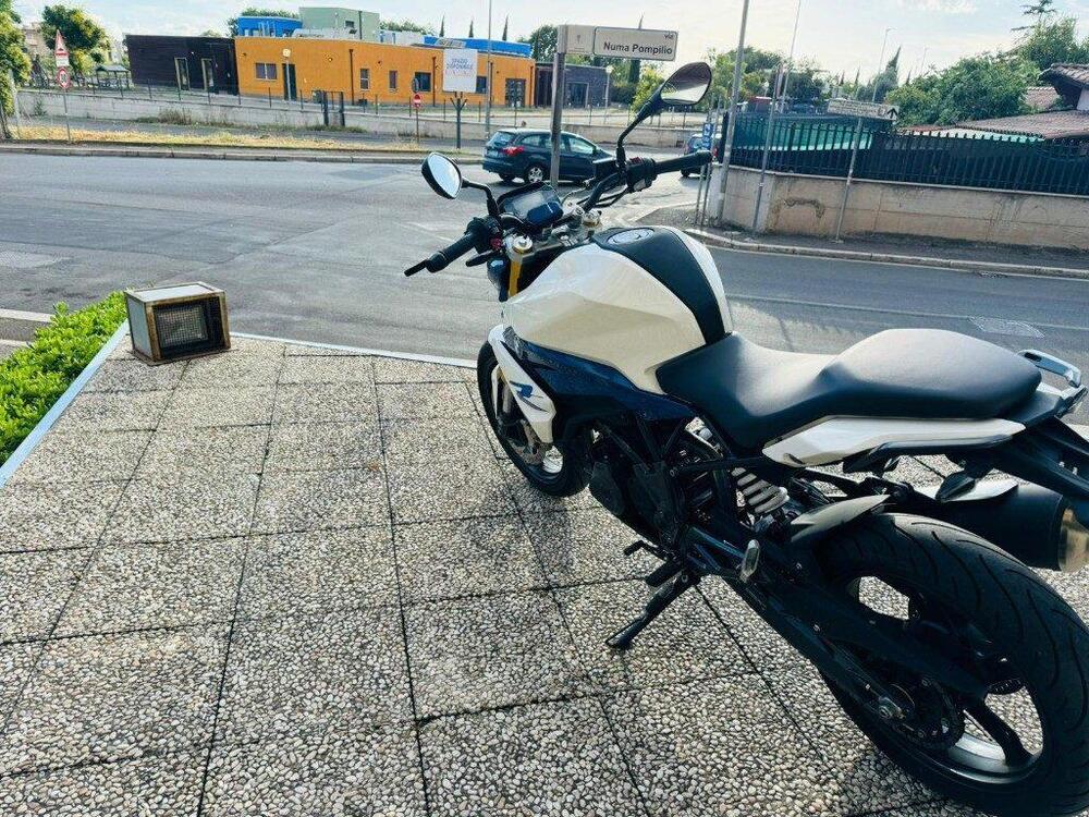 Bmw G 310 R (2021 - 25) (3)