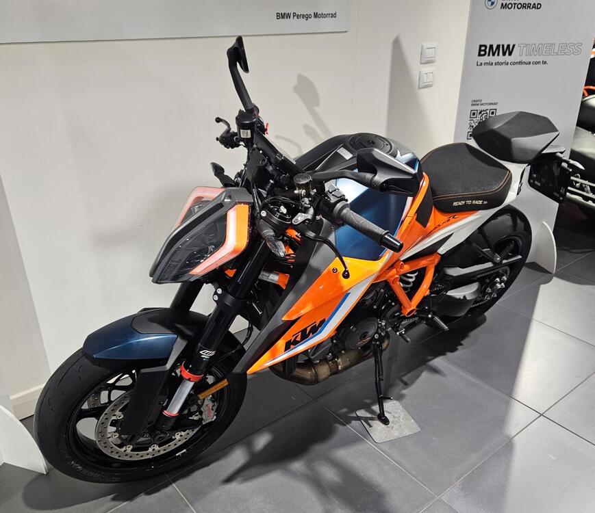 KTM 1290 Super Duke R (2020) (4)