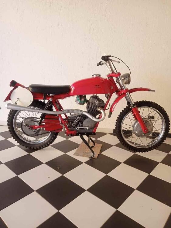 Moto Guzzi Stornello 160 Salvetti