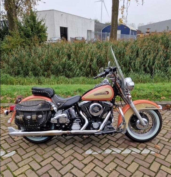 Harley-Davidson 1340 Heritage Classic (1984 - 98) - FLSTC