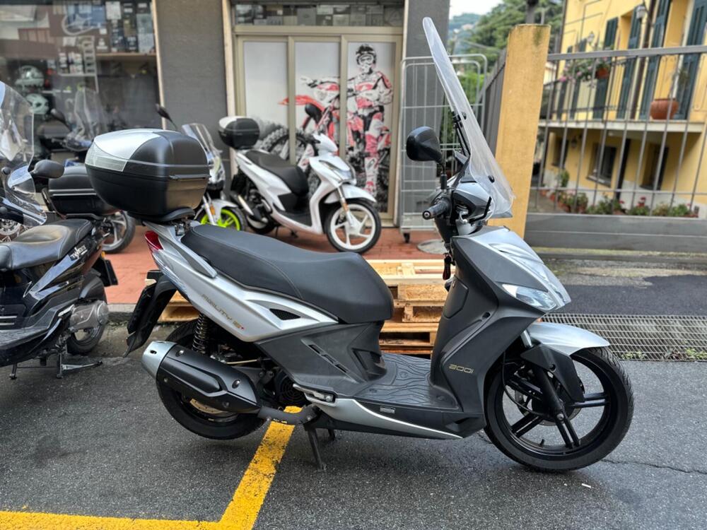 Kymco Agility 200i R16 + (2014 - 17) (2)