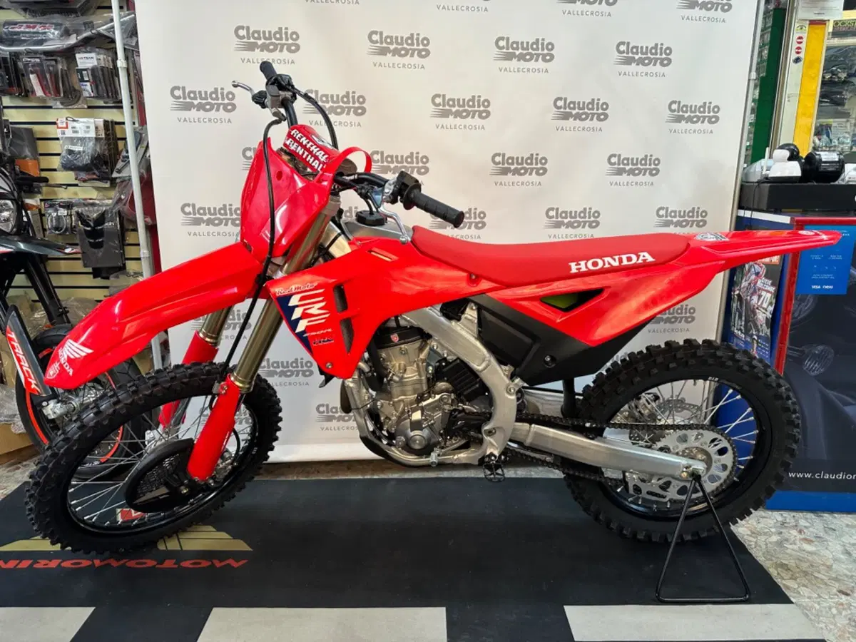Honda CRF 250R (2025) (2)