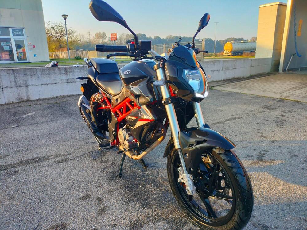 Benelli BN 125 (2018 - 20) (2)