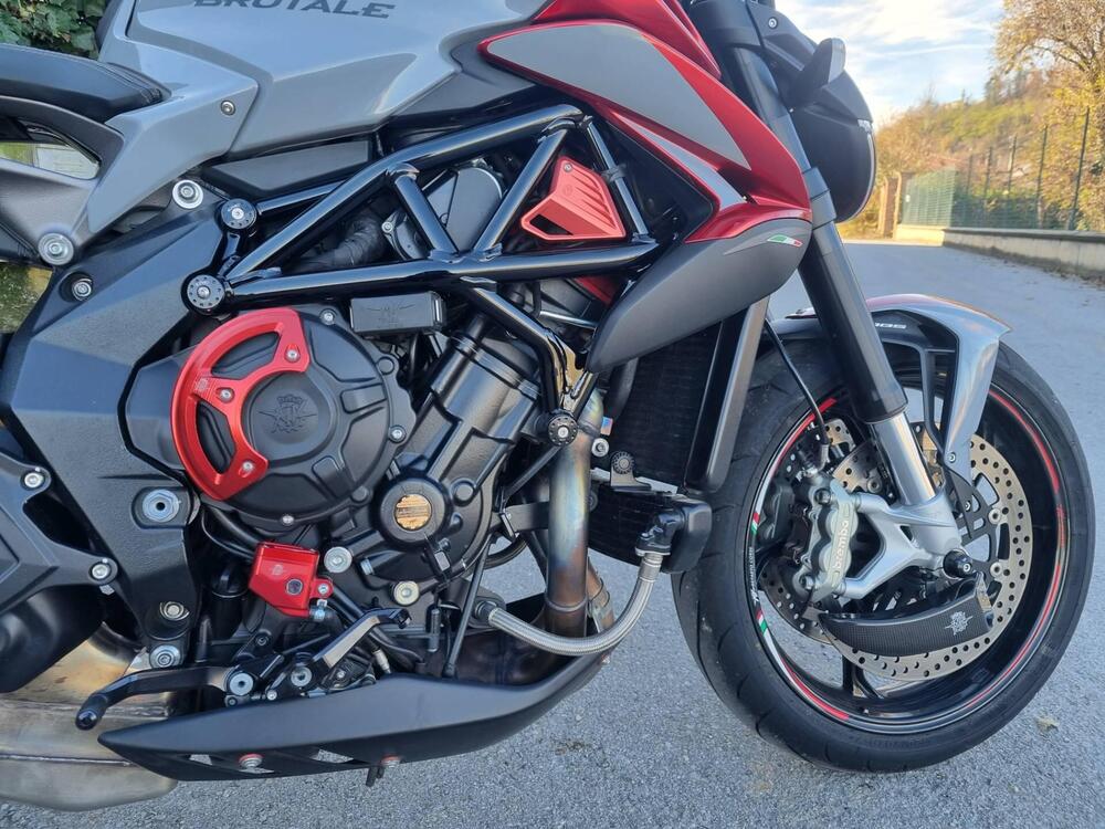 MV Agusta Brutale 800 RR SCS (2021 - 22) (5)