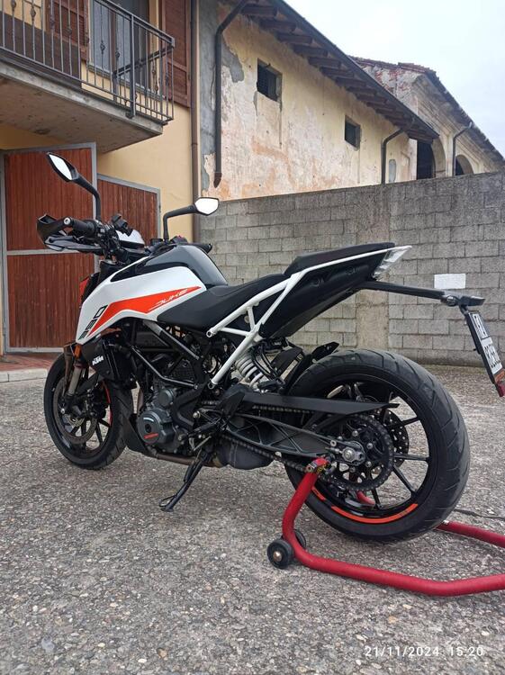 KTM 390 Duke (2021 - 23) (3)