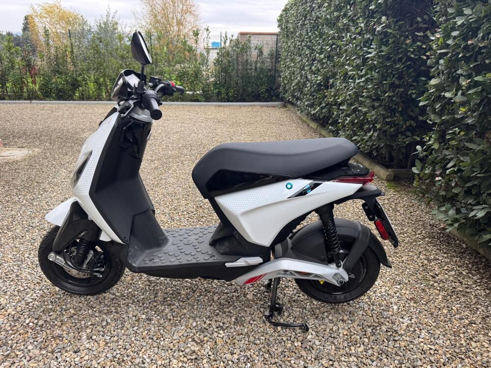 Piaggio 1 Active PMP (2022 - 23)