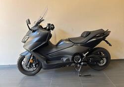 Yamaha T-Max 560 (2022 - 24) usata