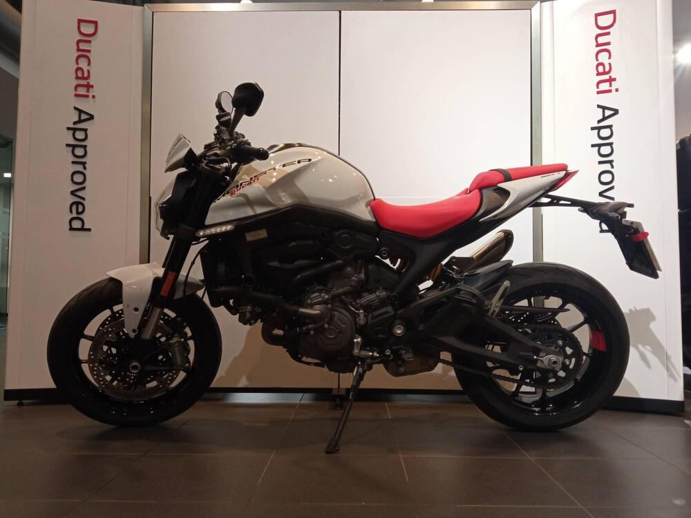 Ducati Monster 937 + (2021 - 24) (2)