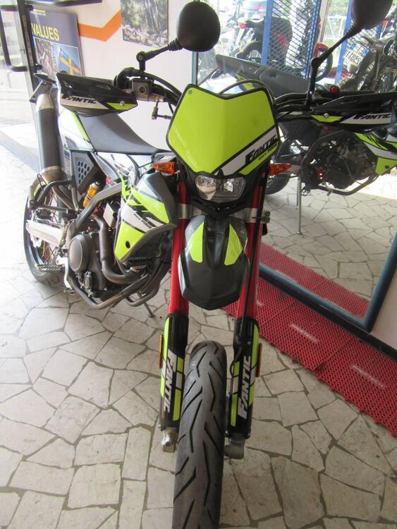 Fantic Motor Motard 125 Casa 4t (2019) (2)