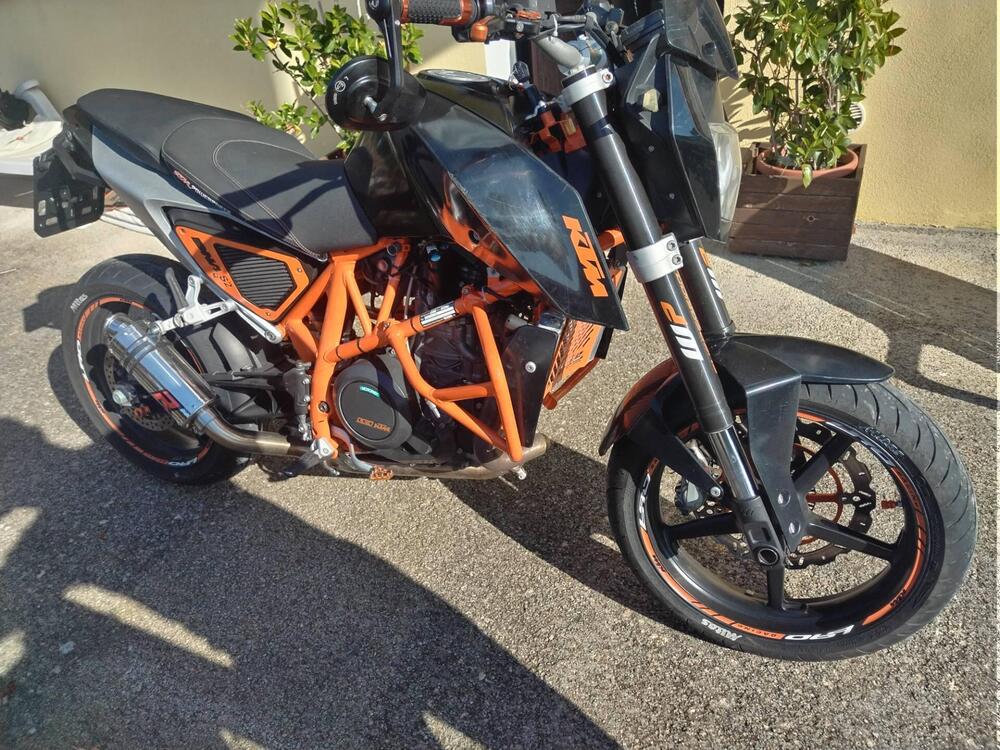 KTM 690 Duke (2012 - 16) (2)