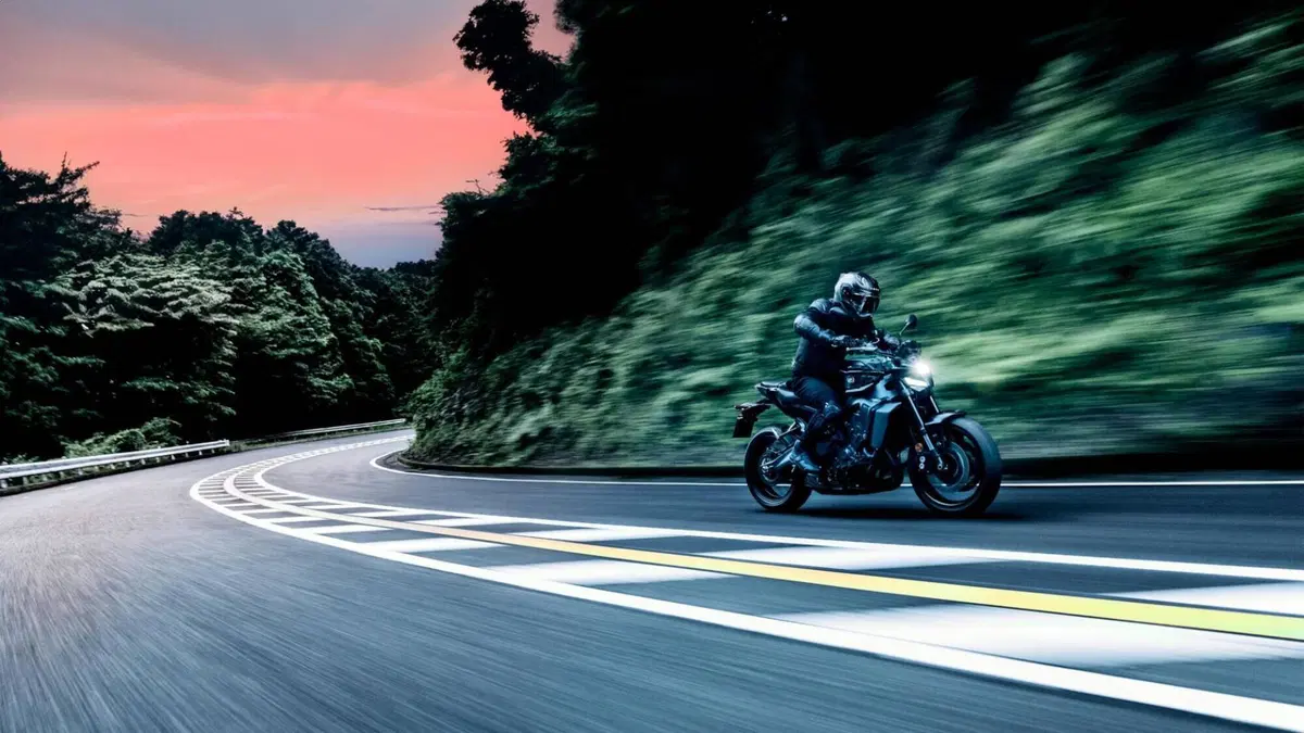 Yamaha MT-09 Y-AMT (2024 - 26) (5)