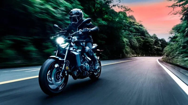 Yamaha MT-09 Y-AMT (2024 - 26) (7)