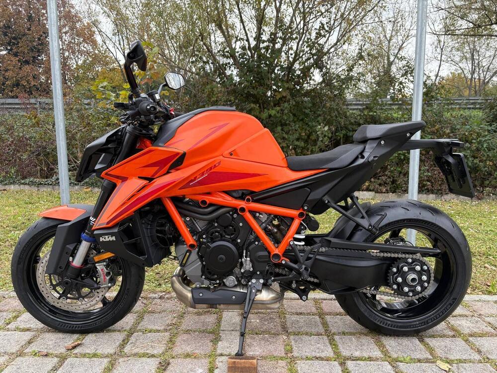 KTM 1390 Super Duke R EVO (2024)