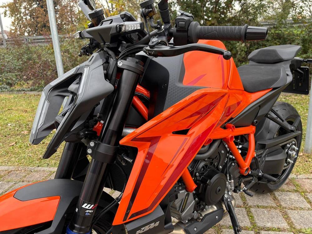 KTM 1390 Super Duke R EVO (2024) (4)