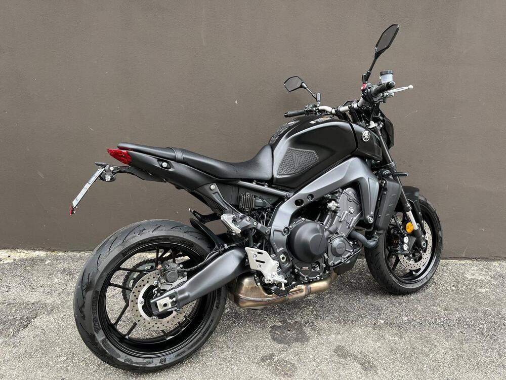 Yamaha MT-09 (2021 - 23) (2)